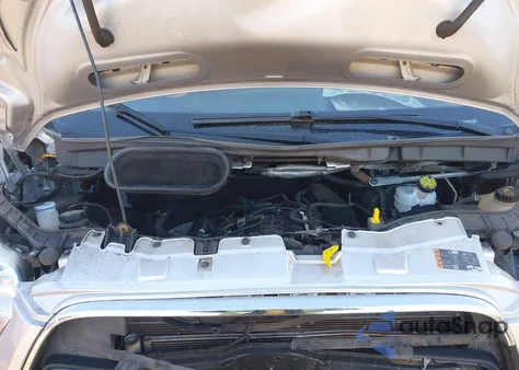 2019 Ford Transit-250 z USA, uszkodzony, nr VIN 1FTYR2ZG9KKB45257